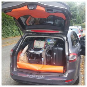 Gepäck und Kinderwagen mit Hatchbag im Ford Mondeo