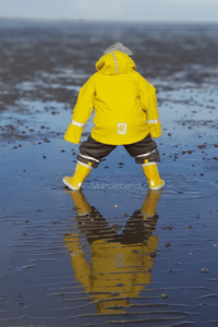 Regenoutfit gelb von Reima Kindermode im Wattenmeer by Mamaleben.de