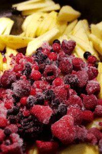 Äpfel und Beeren für das #crumble #rezept