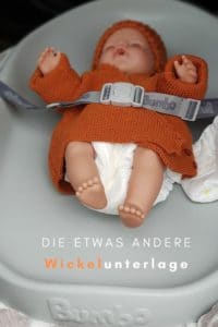 Werbung - für unterwegs bietet diese Wickelunterlage eine etwas andere Alternative #wickeln #baby #geburt #schwangerschaft #windeln #wickelunterlage #bumbo