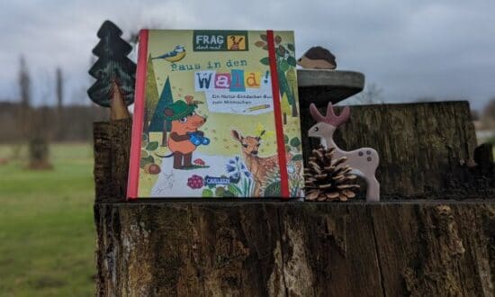 Buchtipp für Kinder ab ca. 6 Jahren. Raus_in_den_Wald ein Natur Entdecker Buch zum Mitmachen